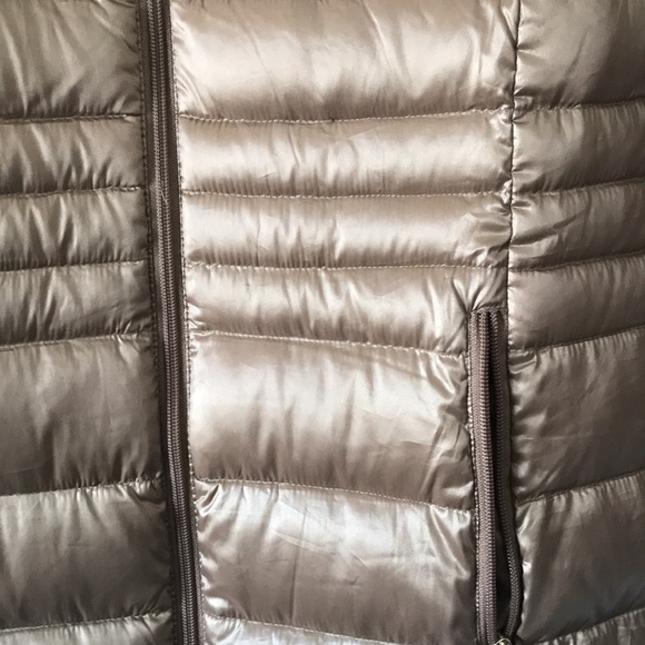 Andrew Marc Puffer Coat - Picture 2 of 4